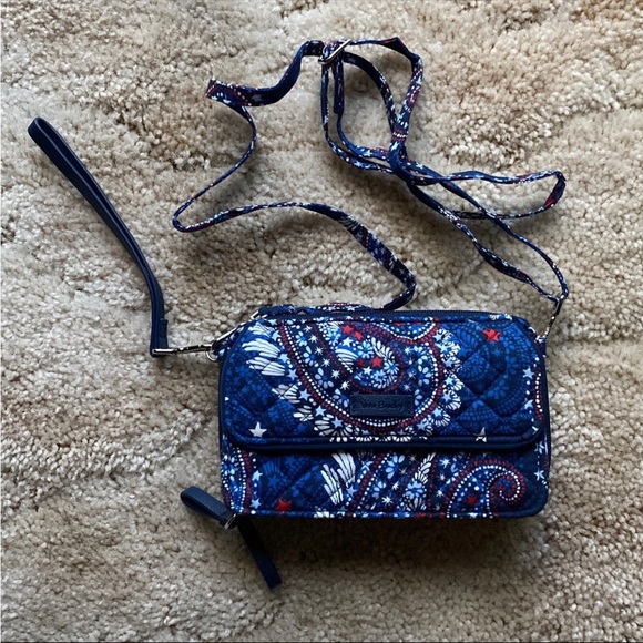 Vera Bradley RFID All in One Crossbody Bag NWOT - Picture 1 of 8